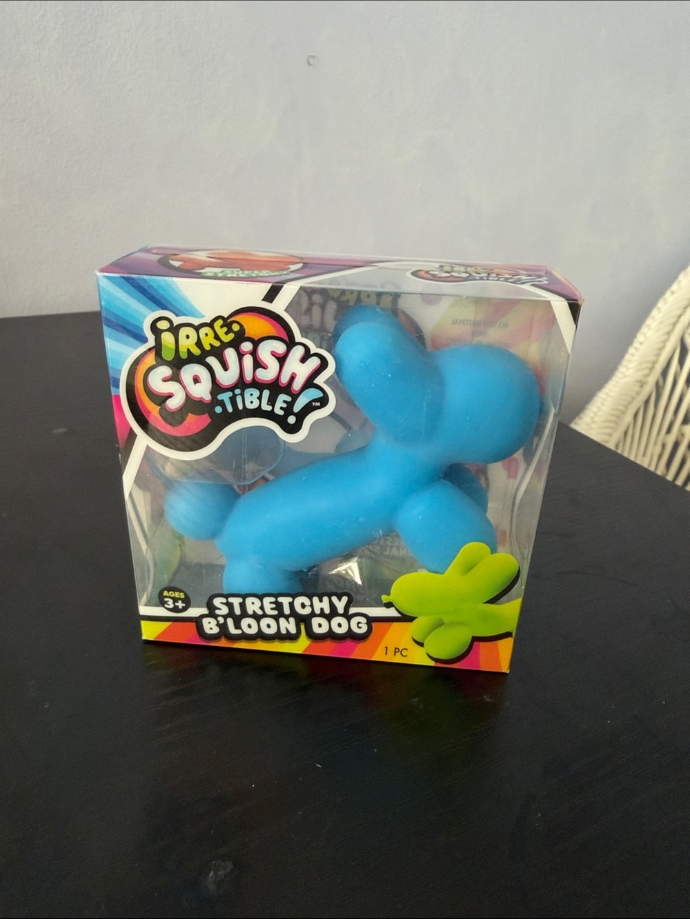 Ja-Ru irre-SQUISH-tible Stretchy Balloon Dog- BLUE (NIB)